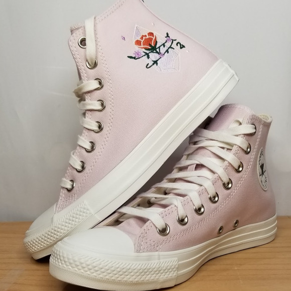 Converse CTAS Embroidered Hi Tops Brand New Size 7.5 Barely Rose A0340C NWT - Picture 9 of 9
